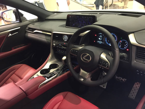 2015年モデル新型LEXUS RXのインテリア